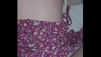 Latina de lindas tetas le encanta follar a cuatro patas Latina de lindas tetas le encanta follar a cuatro patas