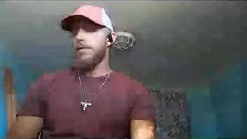 Makes me horny as fuck