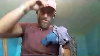 Makes me horny as fuck