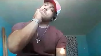 Makes me horny as fuck