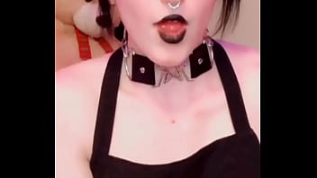 Goth ihop waitress dancing