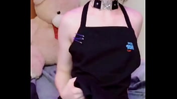 Goth ihop waitress dancing