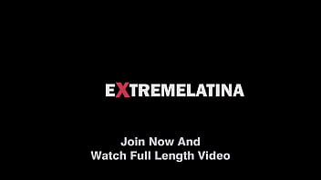 Gorgeous latina exploring filthyness