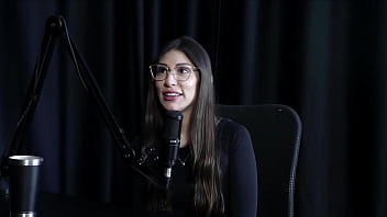 Veja a entrevista safada e cheia de putaria com a melina khalifa no porn cast brazil parte 2 watch sheer red