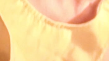 Une queue dans la bouche gros plan