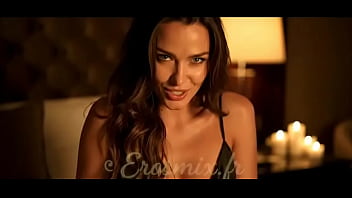 Femme ia pour réaliser fantasme