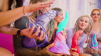 Squirt mayhem – 5 girls squirting together with anal dildos gaping prolapse & atm