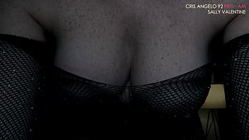 Petite suprise sally valentine et cris angelo