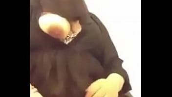 Hot arab bbw musterbition with her huge boobs