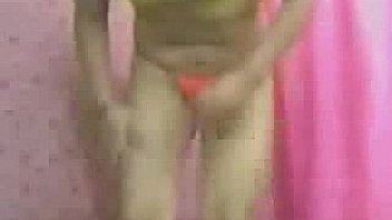 Delicious body inexperienced redhead young webcam show