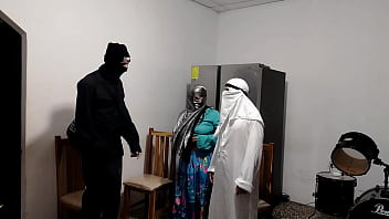 Amateur latina fucks after priest ́s blessing real homemade sex