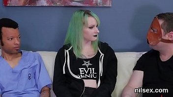 Foolish slut gets her fuckholes spread and deeply nailed