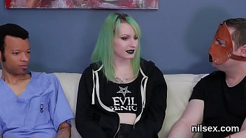 Foolish slut gets her fuckholes spread and deeply nailed