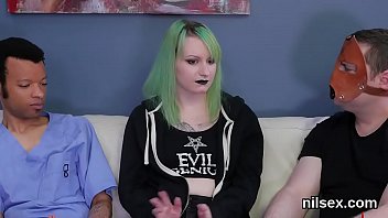 Foolish slut gets her fuckholes spread and deeply nailed