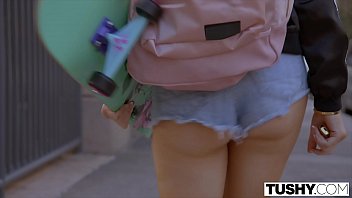 Tushy cute teen rides hung daddys with that butt Tushy cute teen rides hung daddys with that butt