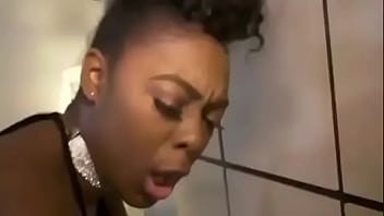 Pounding Her Till She Squirts thumbnail