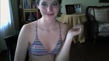 Amateur american teen show her hairy pussy