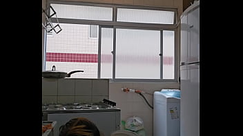 Coloquei essa roupinha porque hoje vou receber um amigo em casa sem meu marido saber