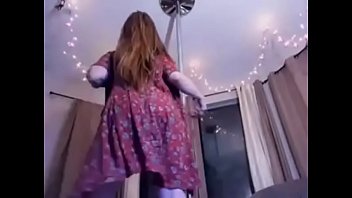 Sexy pawg poledance big pale booty