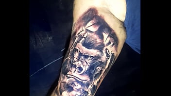 Tattoo na pele arte na vida pra cimabora ali Tattoo na pele arte na vida pra cimabora ali