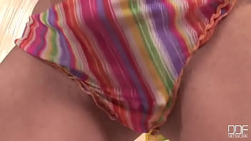 Newcomer rocks a huge dildo