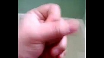 Guy Wanking Till Cum thumbnail