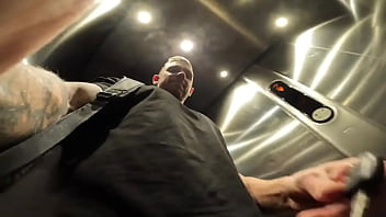 Conversation with giantandtiny coming up soon on the live podcast in twitter spaces join in 11 27 23 at 5 30pm et