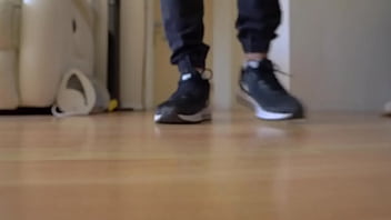 Conversation with giantandtiny coming up soon on the live podcast in twitter spaces join in 11 27 23 at 5 30pm et