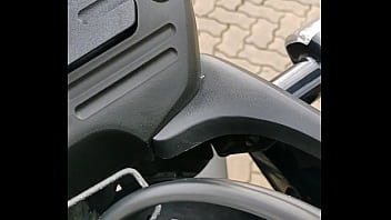 Vendo xre 300 com 8 500 km's