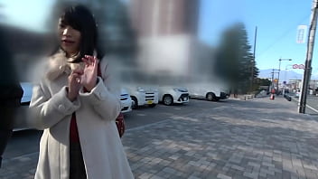 日本の女子大生の初々しい体験 目隠しされて感度ぶっ壊れのハードプレイ 1