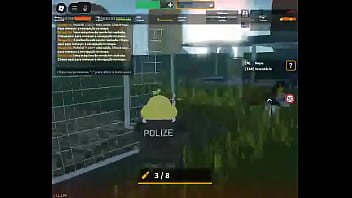 Gordinho amassando uns patos no emergency hamburg