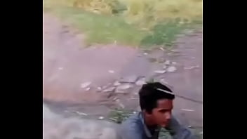 Indiano comendo tua mãe