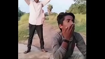 Indiano comendo tua mãe