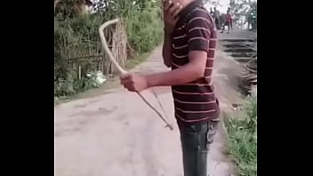 Indiano comendo tua mãe