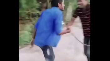 Indiano comendo tua mãe