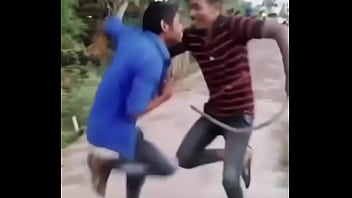 Indiano comendo tua mãe