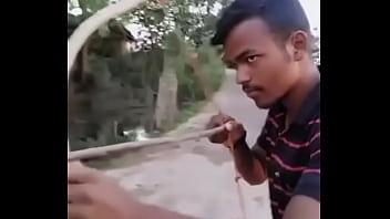 Indiano comendo tua mãe