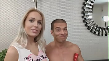 All i want for valentine's day is my stepsister All i want for valentine's day is my stepsister