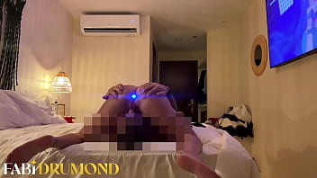 Milf peituda da o cuzinho leva gozada ate escorrer leitinho do cuzinho fabi drumond