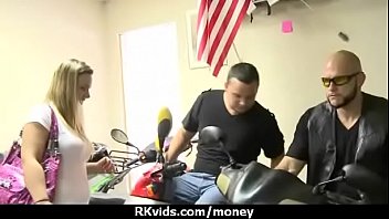 Amateur girl goes wild 27