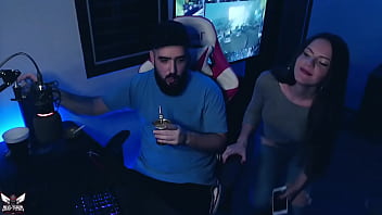 Que puta que es mi hermana