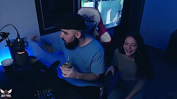 Que puta que es mi hermana