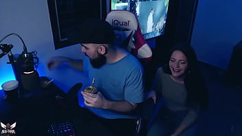 Que puta que es mi hermana