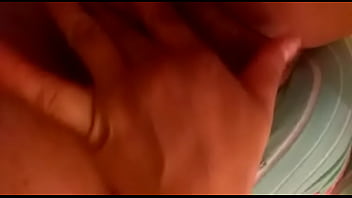 Señora se masturba pensando en mi