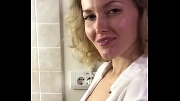 Секретуточка хочет сосать