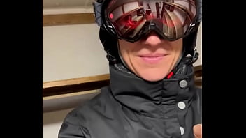 Ha ba on peut poster 2 vidéos en même temps d