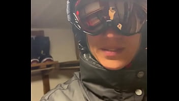 Ha ba on peut poster 2 vidéos en même temps d