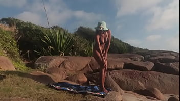 I touched my pussy while looking at the beautiful sea