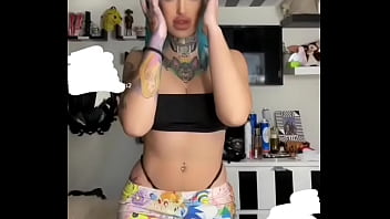 Caliente perra te pondra la verga dura