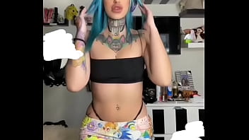 Caliente perra te pondra la verga dura